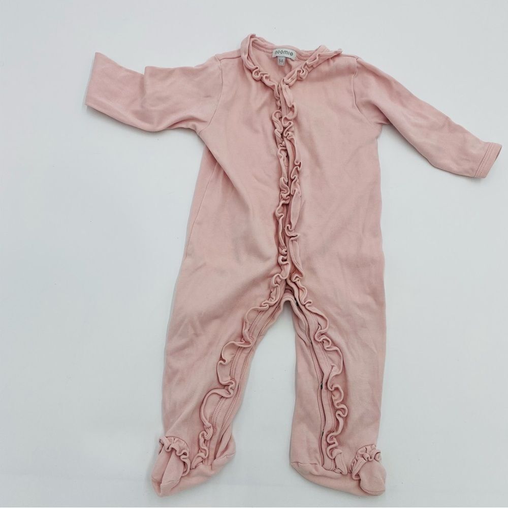 Noomie Pink Ruffle Baby Bodysuit Infant sz 3-6 months